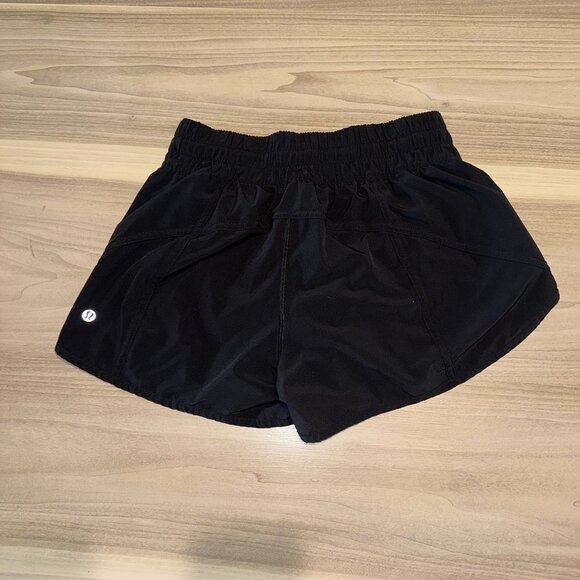 Lululemon Tracker Black Shorts V 4" Women's 8 - Picture 3 of 3